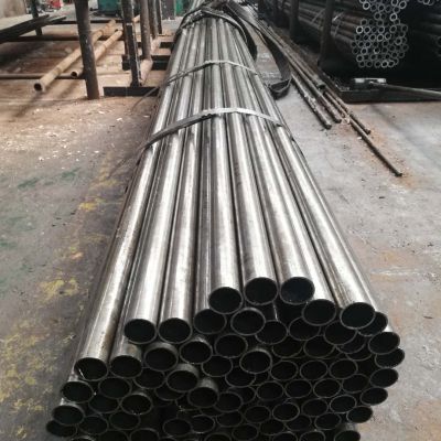 山東聊城聊城精密鋼管制造廠20 精密光亮管24 3.5精密管現(xiàn)貨45號光亮無縫管切割價格 中國供應(yīng)商